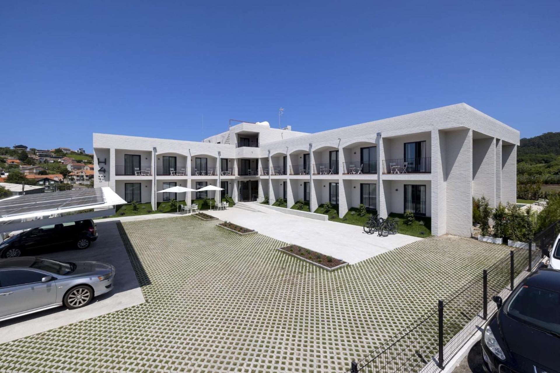 Hotel H4 Cangas 3 Superior ภายนอก รูปภาพ